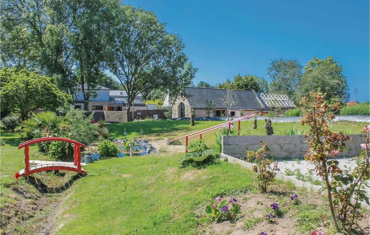 Awesome Home In Benodet With Wifi Feriehus